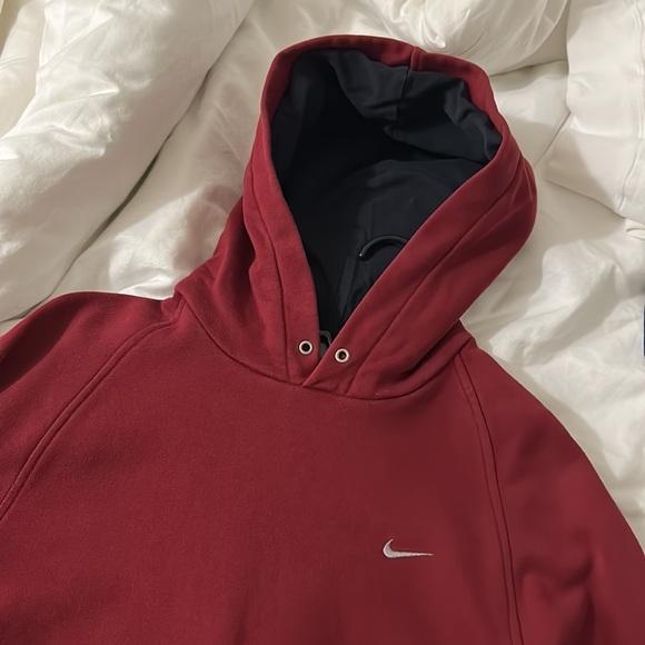 Vintage Nike Hoodie - Picture 2 of 8